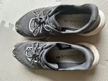 Used New Balance Minimus Trail bike — image 2 of 4