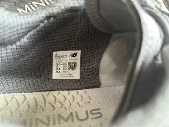 Used New Balance Minimus Trail bike — image 4 of 4