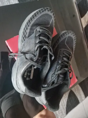 Used New Balance 1080 bike — image 3 of 6