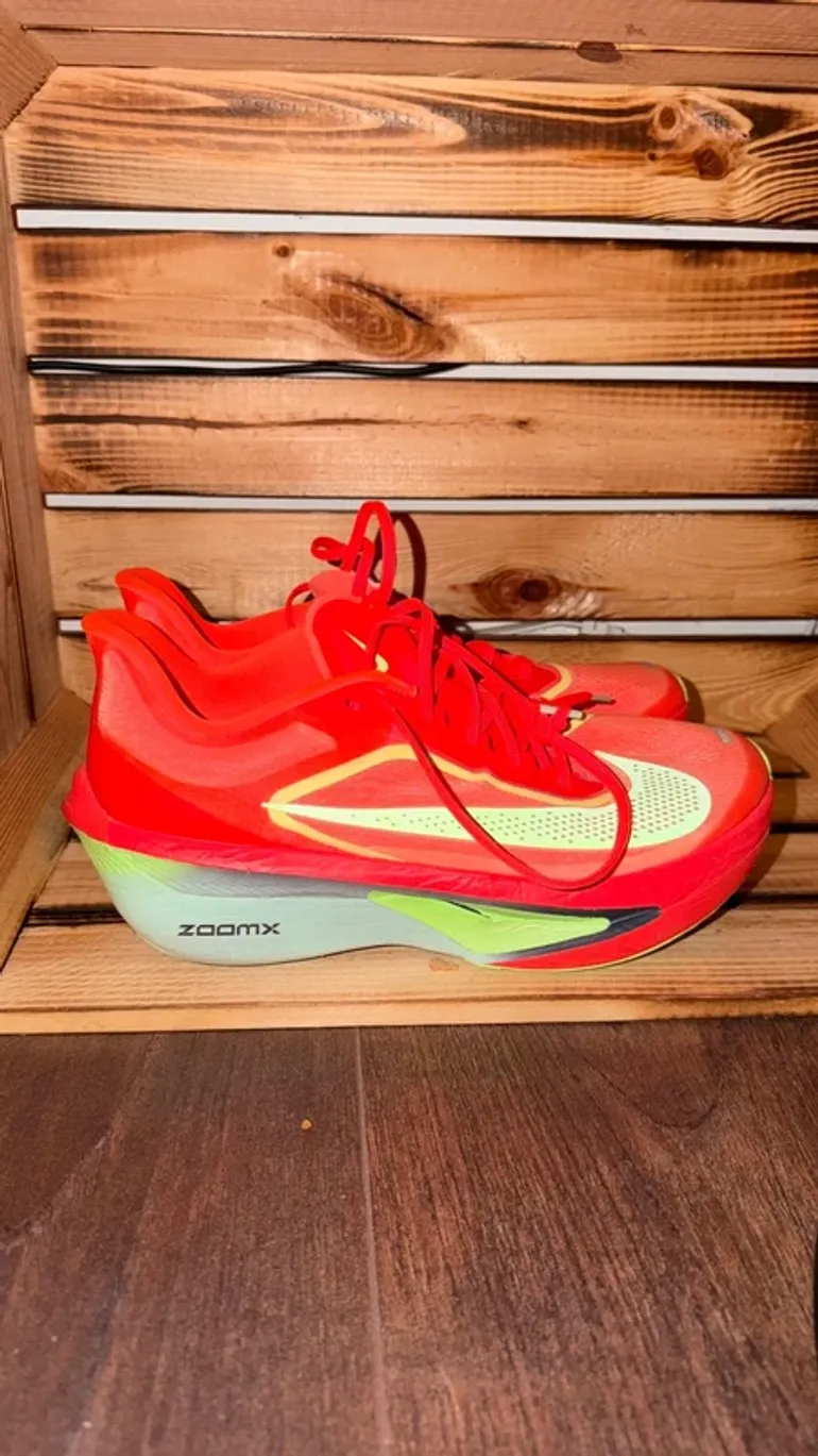 Used Ideal ZoomFly 6 bike — image 1 of 4