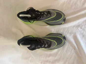 Used Nike ZoomX Vaporfly bike — image 2 of 6