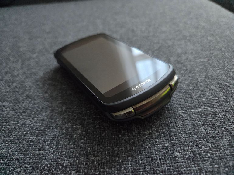 Used Garmin Edge 1040 Solar GPS Bike Computer bike — image 2 of 4