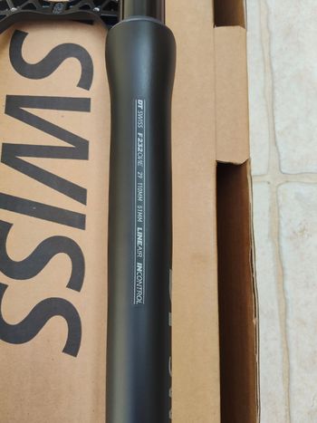 Käytetty Dt Swiss HORQUILLA F232 ONE 2025 bike — kuva 5 / 6