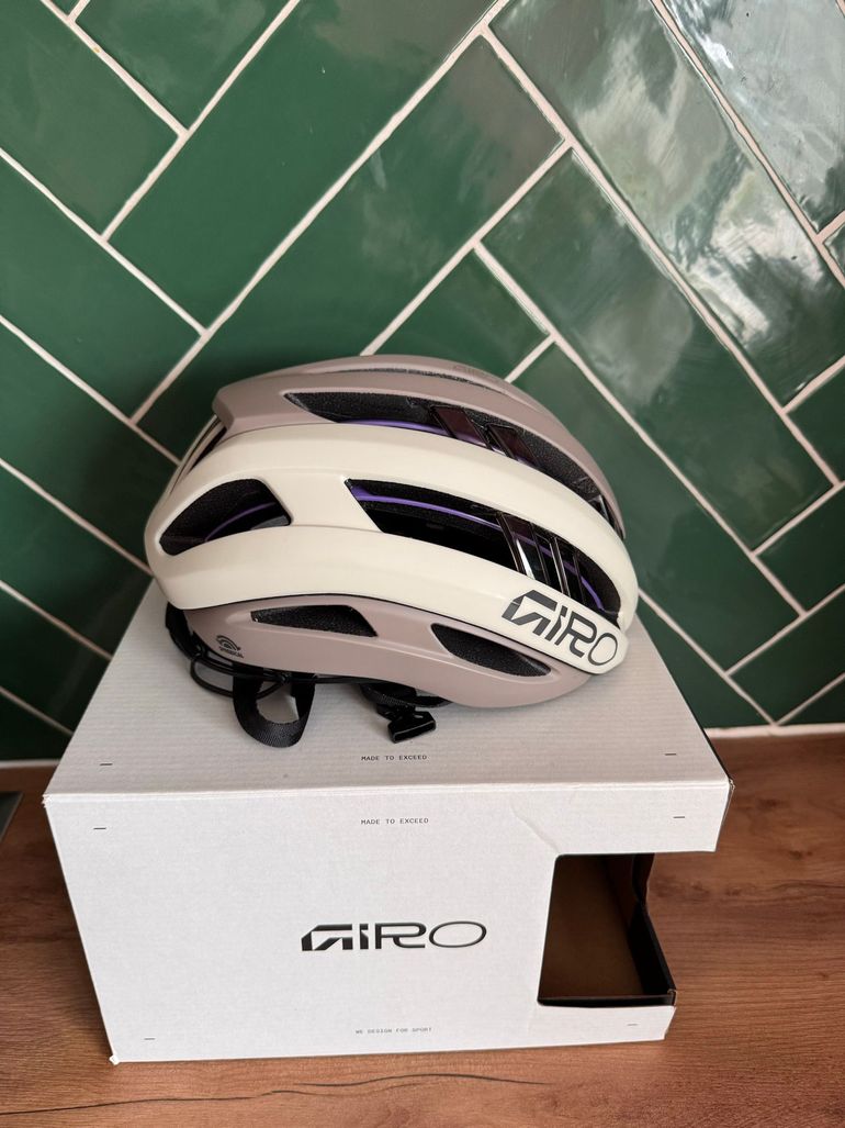 Used Giro Aries Spherical Helmet 2025 bike — image 2 of 8