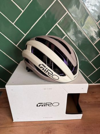 Brugt Giro Aries Spherical Helmet 2025 bike