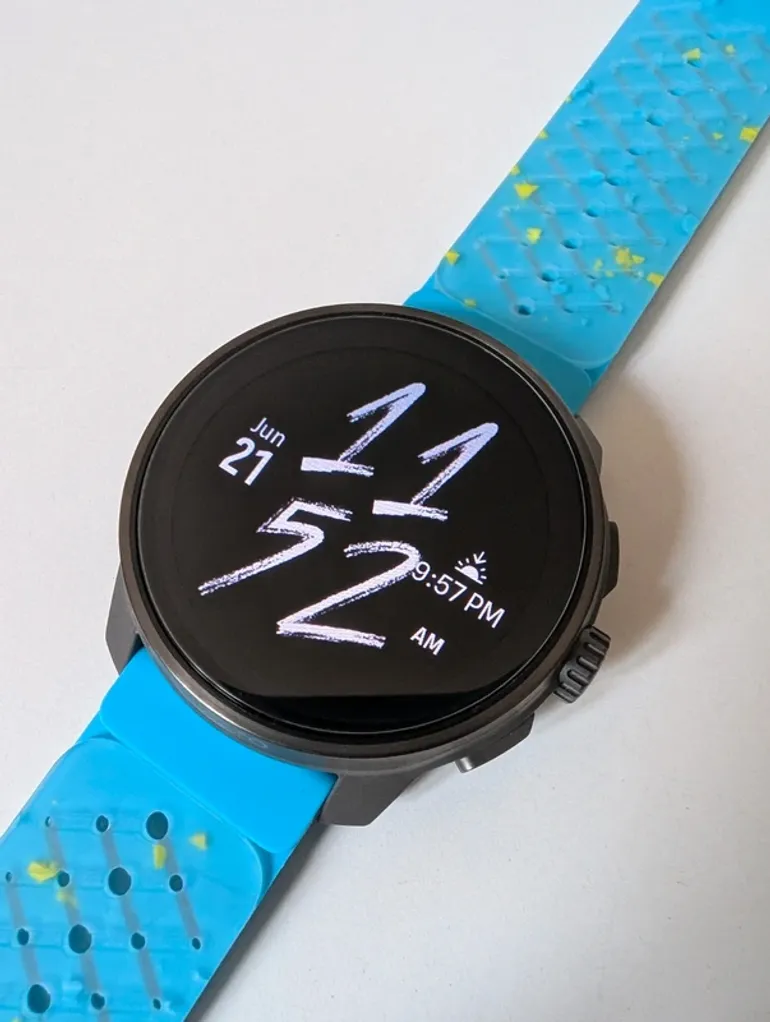 Used Suunto Race S Titanium Courtney Edition bike — image 1 of 4