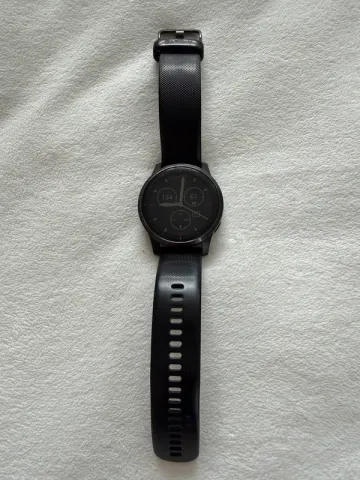 Tweedehands Garmin vivoactive 4 Electronics