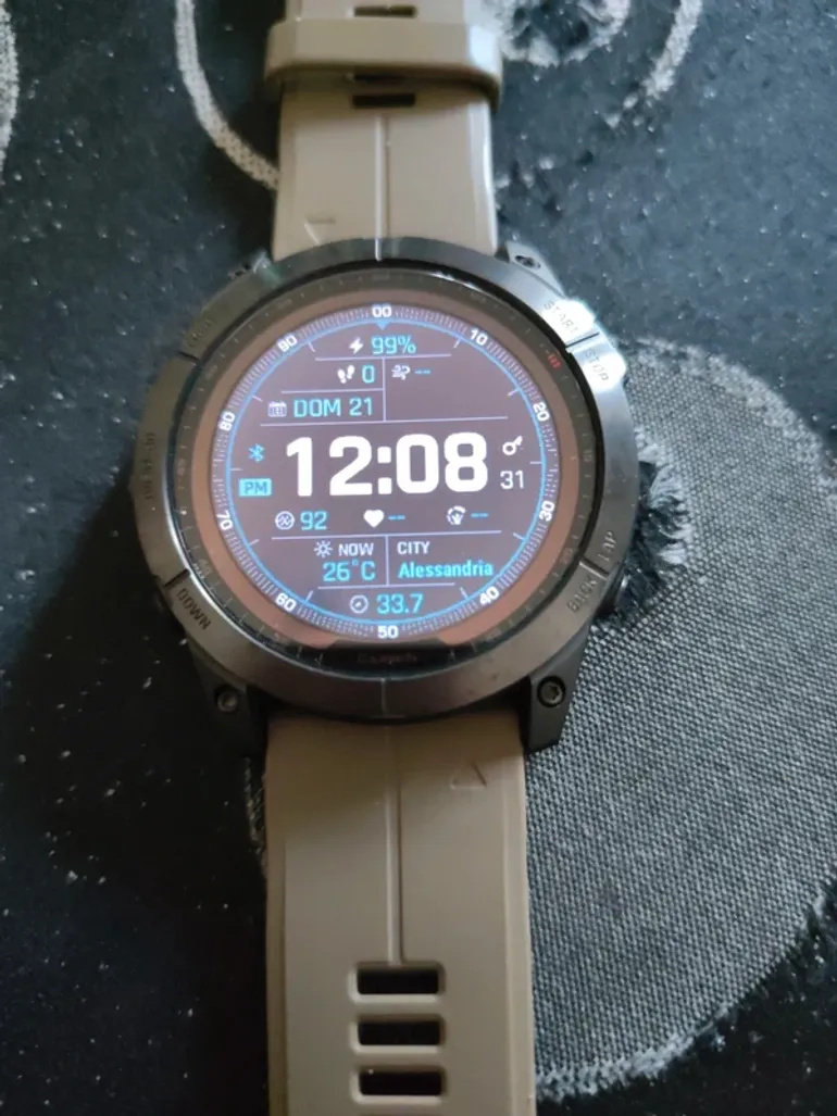 Used Garmin Fenix 7 Sapphire Solar bike — image 2 of 10