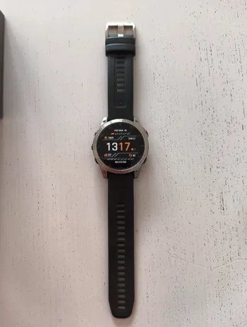 Used Garmin Epix gen 2 bike — image 3 of 6