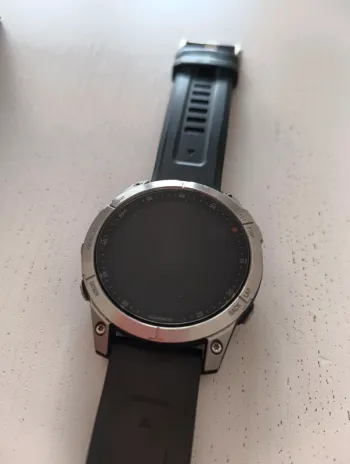 Used Garmin Epix gen 2 bike — image 4 of 6