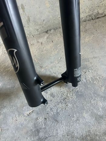 Used Fox 38 Rhythm Float 29 2025 bike — image 5 of 6