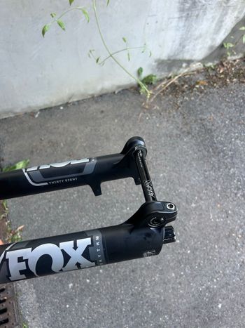 Used Fox 38 Rhythm Float 29 2025 bike — image 4 of 6