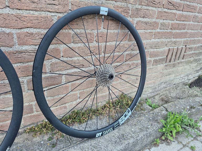 Použité Dt Swiss E 1800 Spline 32 Wheelset 2024 bike — obrázek 3 z 7