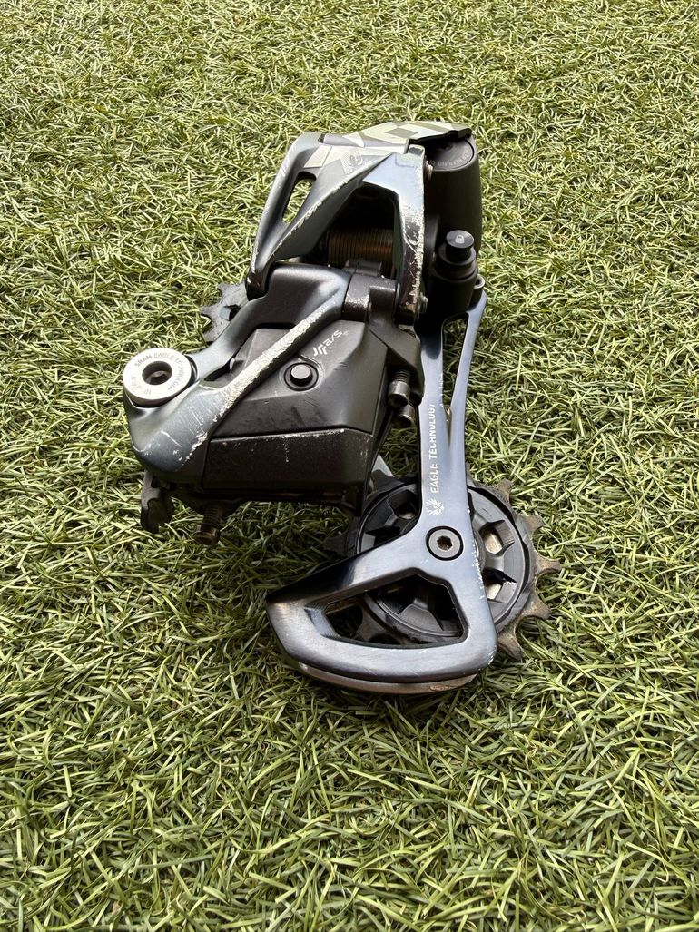 Used Sram X01 Axs 12V Eagle 2025 bike — image 4 of 9
