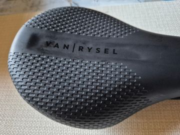 Used Van Rysel Selle 2019 bike — image 4 of 7
