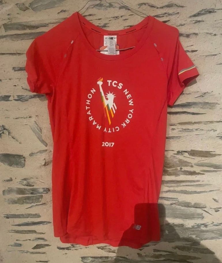 Used New Balance Running T-Shirt bike — image 1 of 3