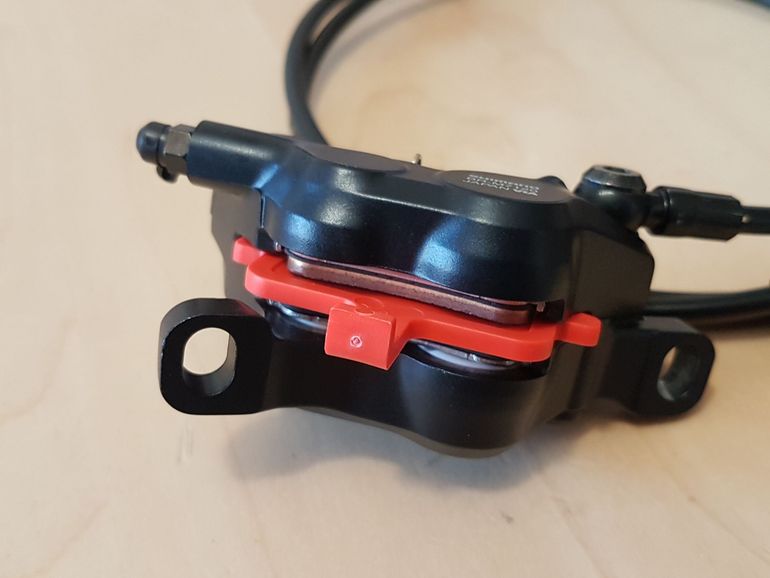 Käytetty Shimano SLX BR-M7120 4 pistons. bike — kuva 12 / 15