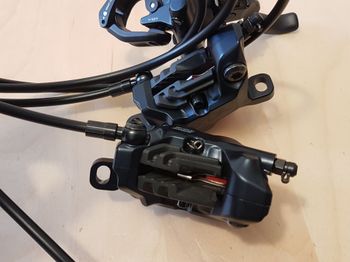 Käytetty Shimano SLX BR-M7120 4 pistons. bike — kuva 9 / 15