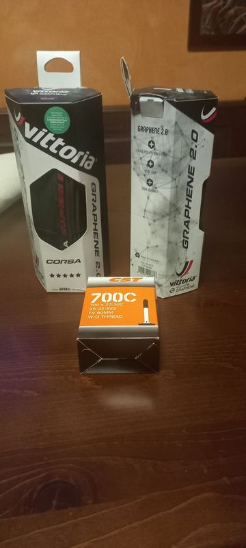 Używany Vittoria Copertoncini Corsa Graphene 2.0 2025 Tyres & Tubes