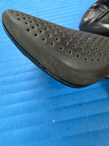 Used Specialized Power EVO Pro with Mirror Saddle 2026 bike — image 3 of 3