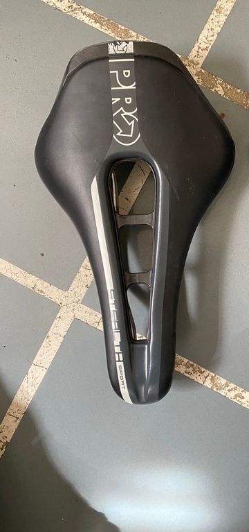 Używany Stealth Sport Saddle 2022 Saddles & Seatposts