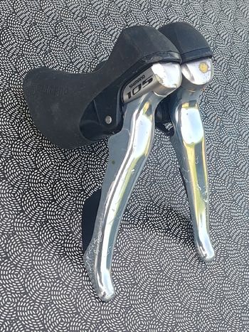 Used Shimano 105 ST-5800 2x11v Silver bike — image 5 of 8