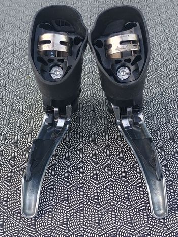 Used Shimano 105 ST-5800 2x11v Silver bike — image 6 of 8
