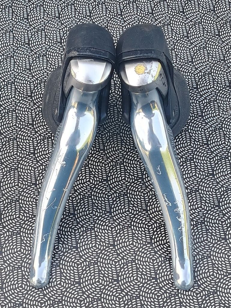 Used Shimano 105 ST-5800 2x11v Silver bike — image 4 of 8