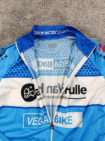 Gebrauchtes Bioracer coupe-vent veste velo mi-saison homme taille L - 89 5541 bike — Bild 4 von 7