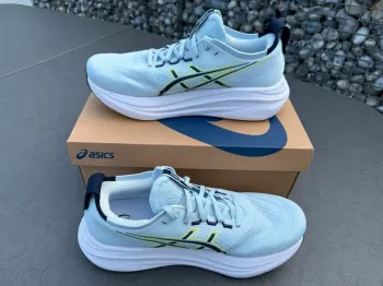 Used Asics Gel-Nimbus 27 bike — image 4 of 11