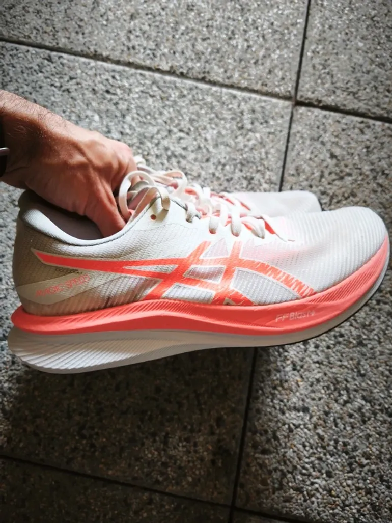 Used Asics Magic Speed 3 bike — image 1 of 4