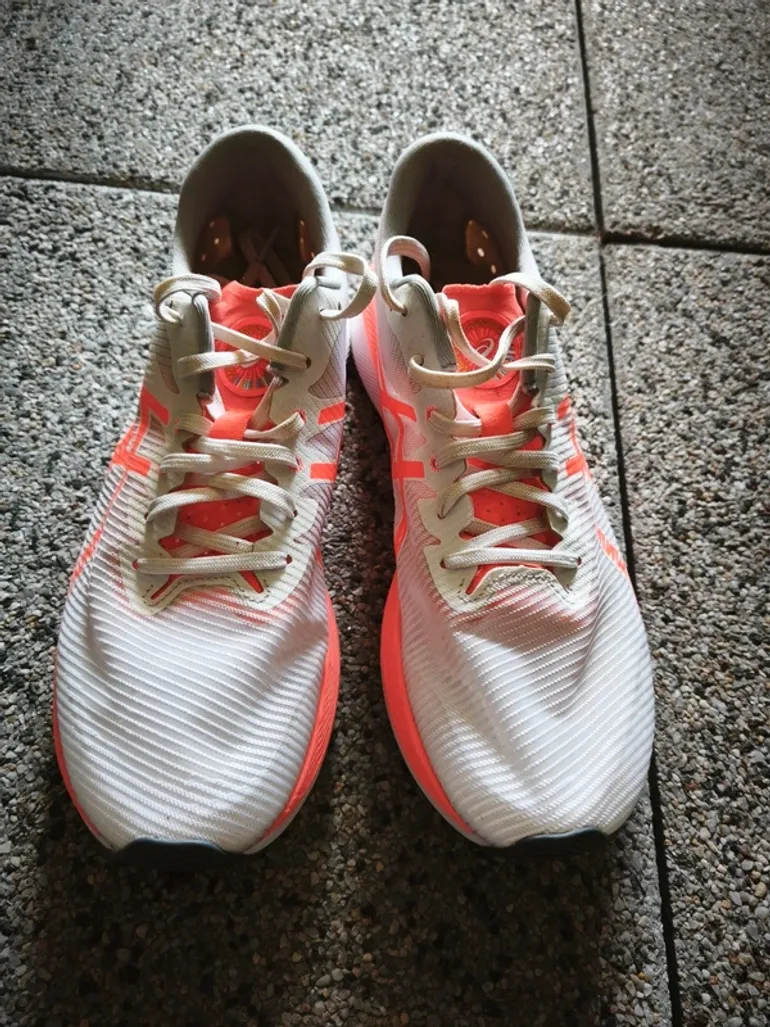 Used Asics Magic Speed 3 bike — image 2 of 4