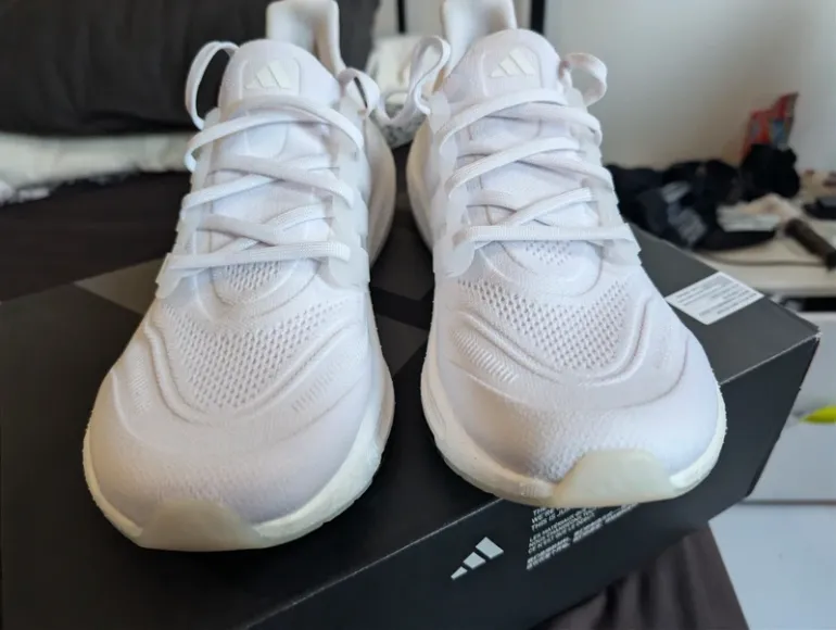 Käytetty Adidas Ultraboost Light bike — kuva 6 / 12