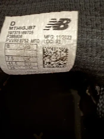 Gebrauchtes New Balance Hierro v7 bike — Bild 7 von 7