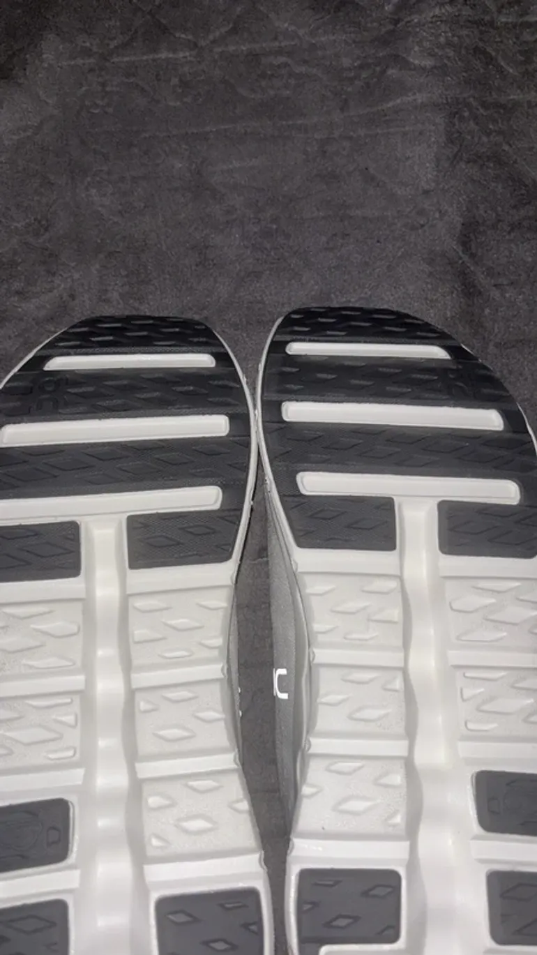 Used On Running Cloud bike — image 4 of 4