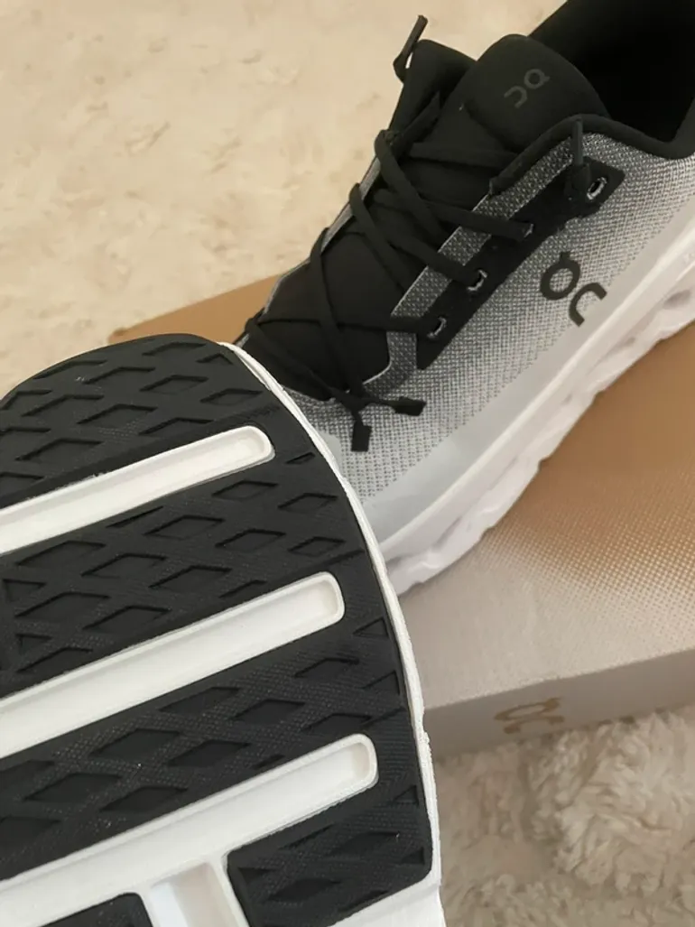 Used On Running Cloud bike — image 4 of 11