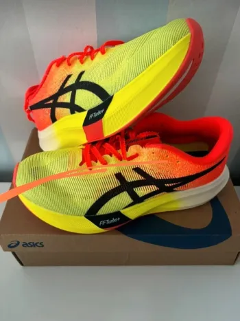 Used Asics Metaspeed Sky Paris bike — image 5 of 6
