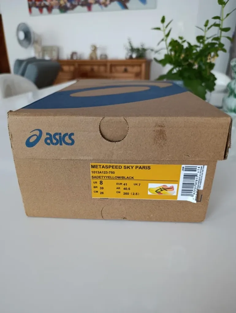 Used Asics Metaspeed Sky Paris bike — image 4 of 6
