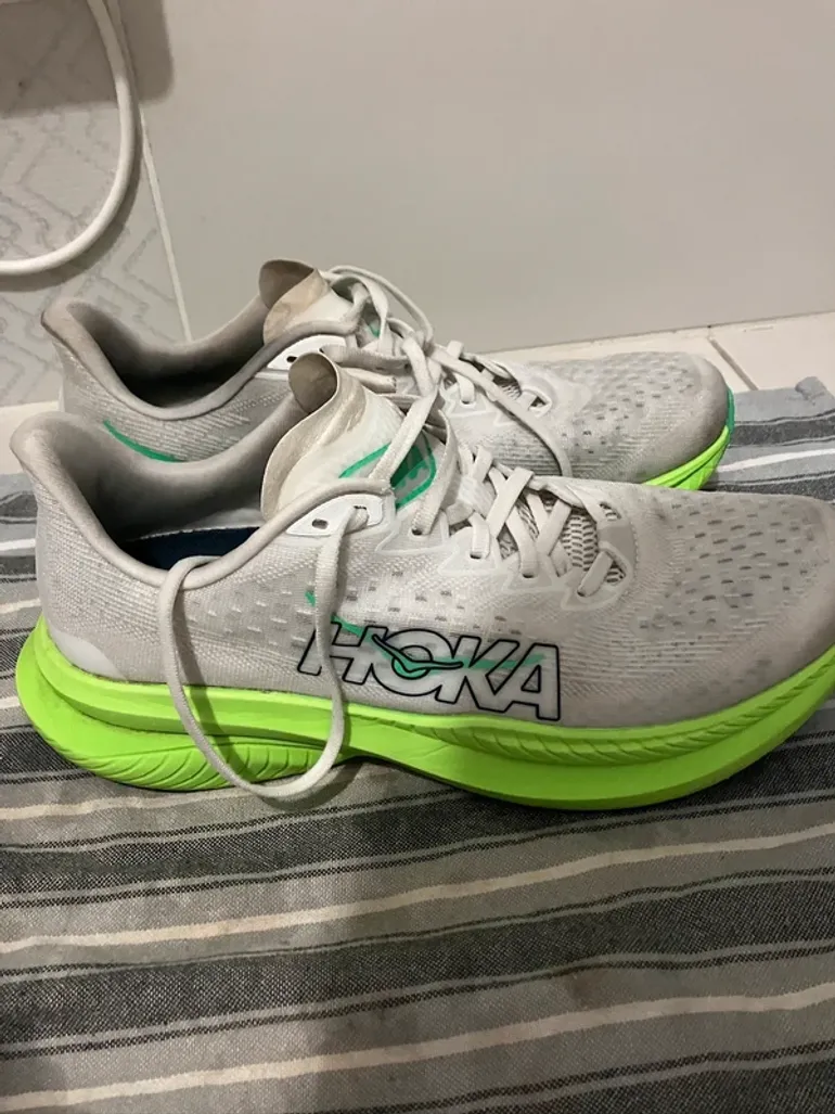 Used Hoka Running Shoes bike — image 2 of 5