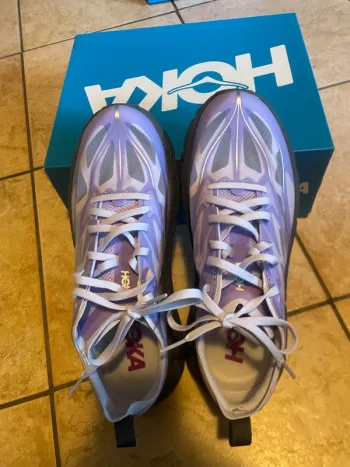Käytetty Hoka violet shoes size 42 bike — kuva 3 / 4