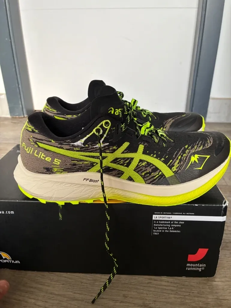 Used Asics Fuji lite 5 bike — image 4 of 6
