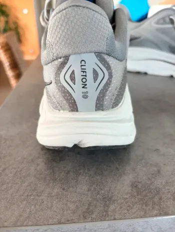 Used Hoka Clifton 10 bike — image 3 of 4