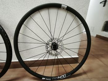Used Dt Swiss pr1400 y e1800 2023 bike — image 4 of 5