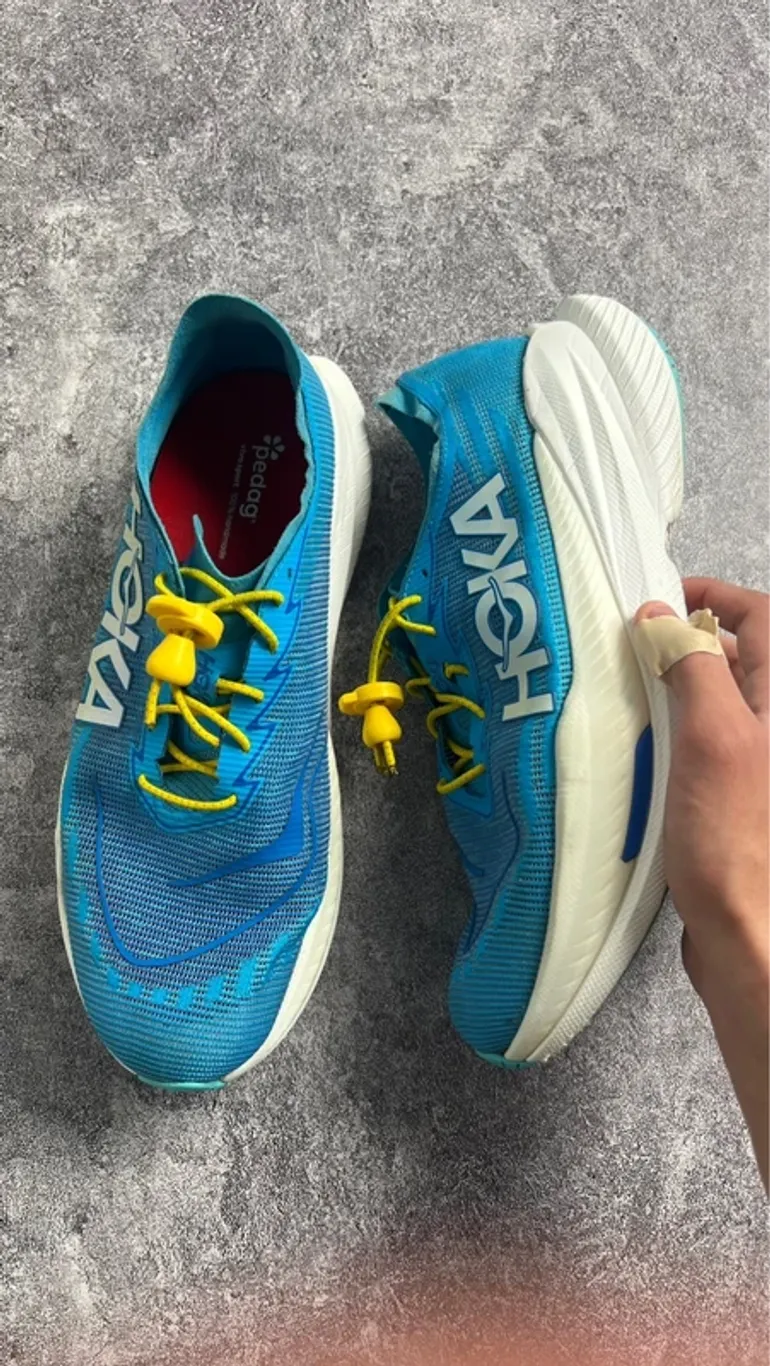 Used Hoka Mach X bike — image 2 of 3