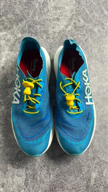 Used Hoka Mach X bike — image 3 of 3