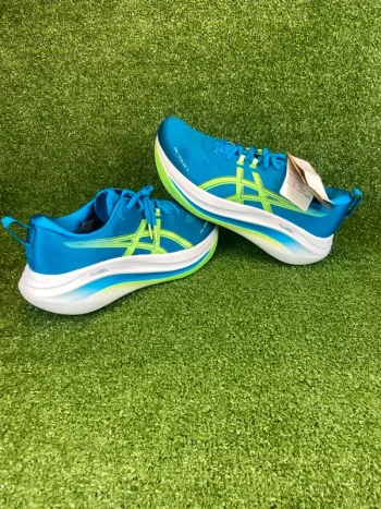 Used Asics Gel Ziruss 9 bike — image 3 of 9