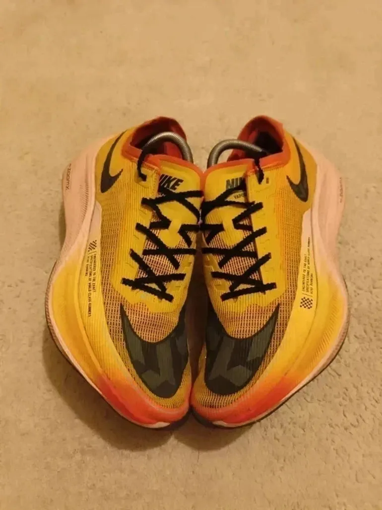 Used Orange Nike ZoomX Vaporfly NEXT% 2 Ekiden bike — image 1 of 7