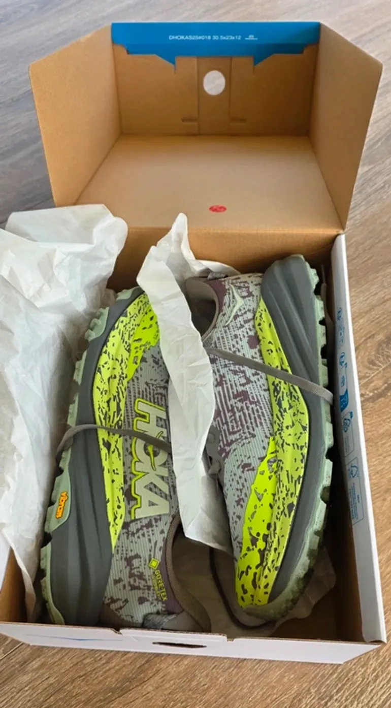 Used Hoka Trail Running Shoes bike — image 6 of 6