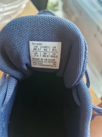 Używany Asics Gel Rocket 11 bike — zdjęcie 8 z 9
