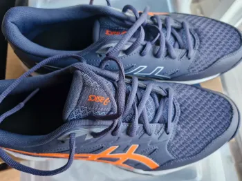 Używany Asics Gel Rocket 11 bike — zdjęcie 4 z 9
